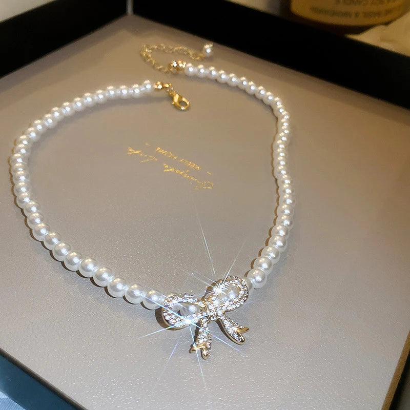 French Style Vintage Pearl Necklace Women Bowknot Zircon Clavicle Chain