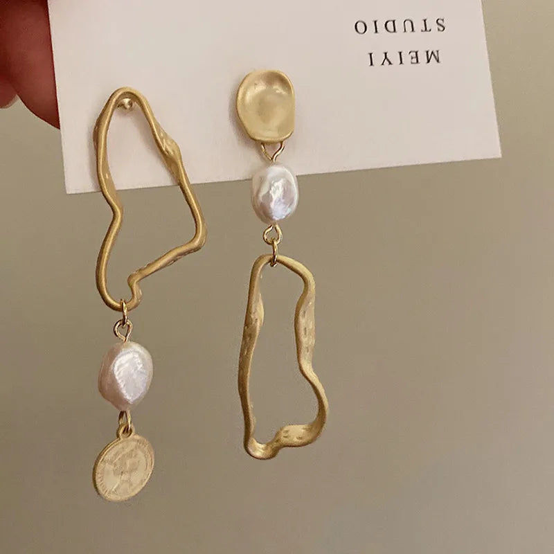 French Vintage High Baroque Asymmetrical Matte Pearl Earrings for Women