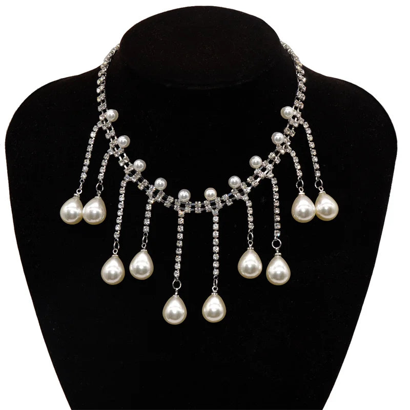 French Sexy Tassel Pearl Necklace Short Neck Chain