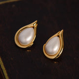 Freshwater Pearl Earrings for Woman Sea Shell Fishtail Ear Stud Earrings