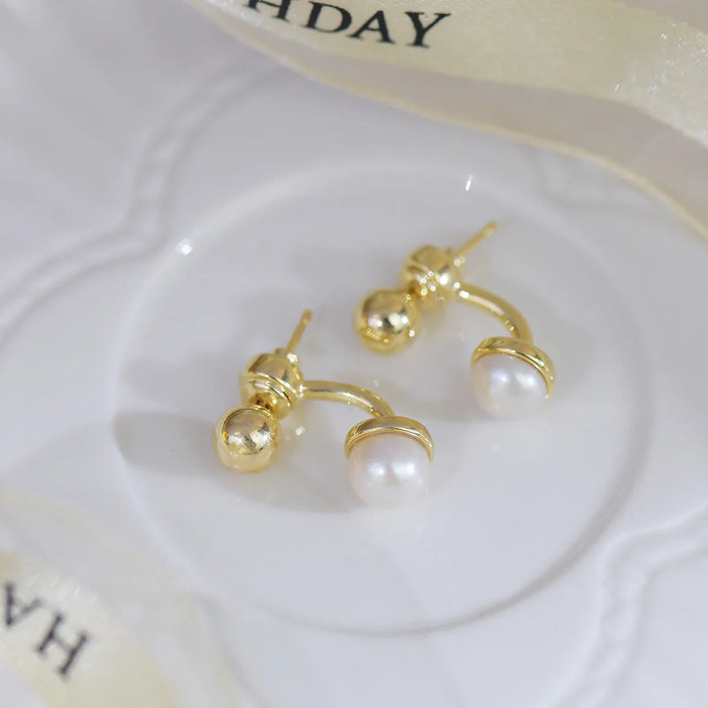 Sweet Stud Earrings Freshwater Pearl Metal Style
