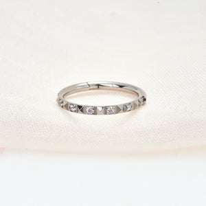 G23 Titanium Nose Ring CZ Hinged Clicker Cartilage Tragus Lip Piercing