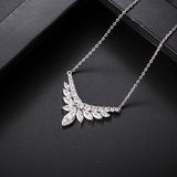 GLD1441 CZ Flower Pendant Necklace Wedding Jewelry for Women