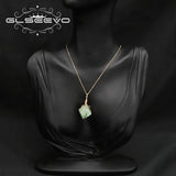 Green Tanglin Woman Pendant Necklace Charm Elegance Retro Fine Jewelry