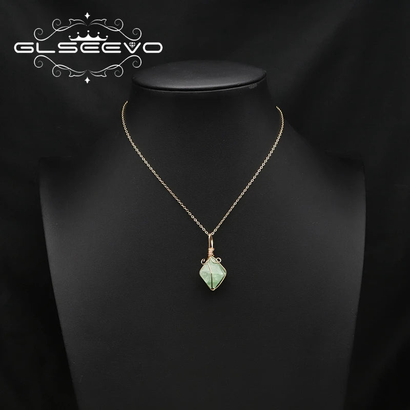 Green Tanglin Woman Pendant Necklace Charm Elegance Retro Fine Jewelry