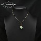 Green Tanglin Woman Pendant Necklace Charm Elegance Retro Fine Jewelry