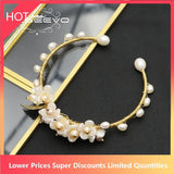 Metal Winding Freshwater Pearls Flower Bracelet