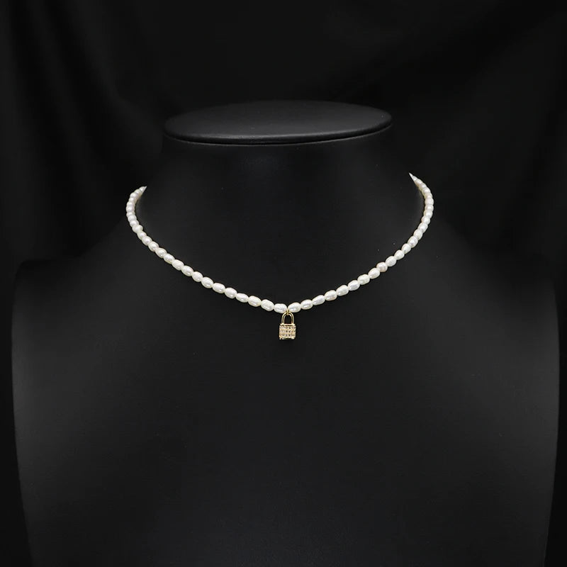 Natural Freshwater Pearls Lock Shape Woman Necklace Korea Wedding Accessories