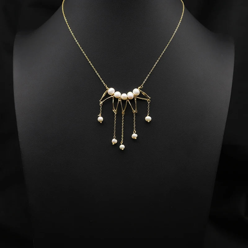 Natural Freshwater Pearl Tassel Pendant Necklace for Women