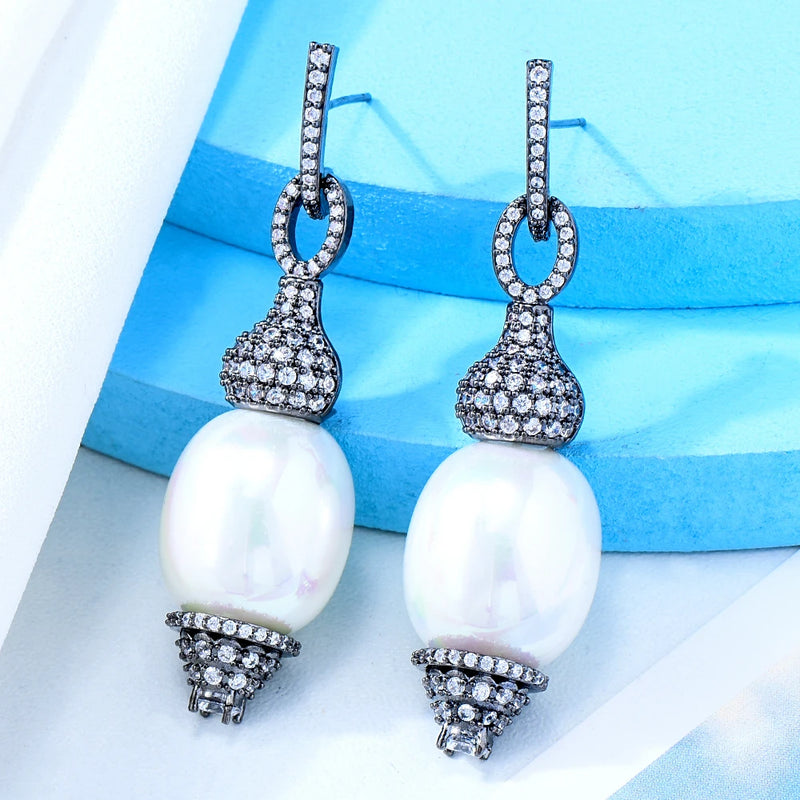 Vintage Royal Pearl Flowers Statement Dangle Earrings For Women Wedding