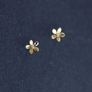 9k Solid Daisy Flower Crystal Dainty Mini Stud Earring Minimal Wedding