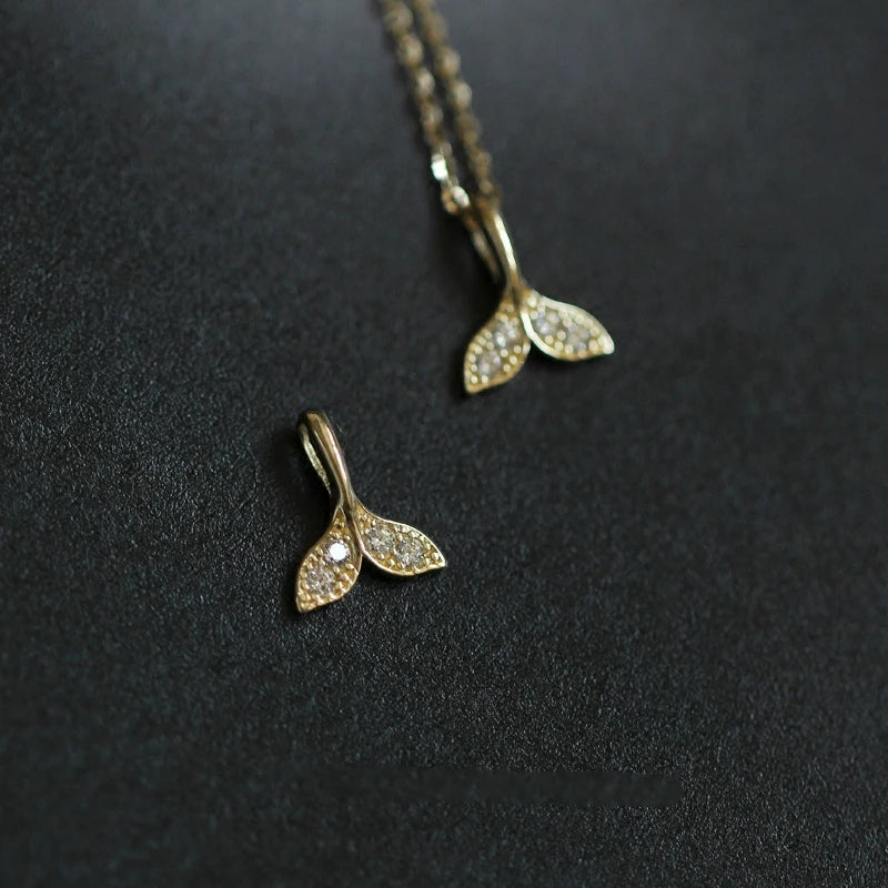 Mermaid Tail Shape 9k Necklace Pendant for Women