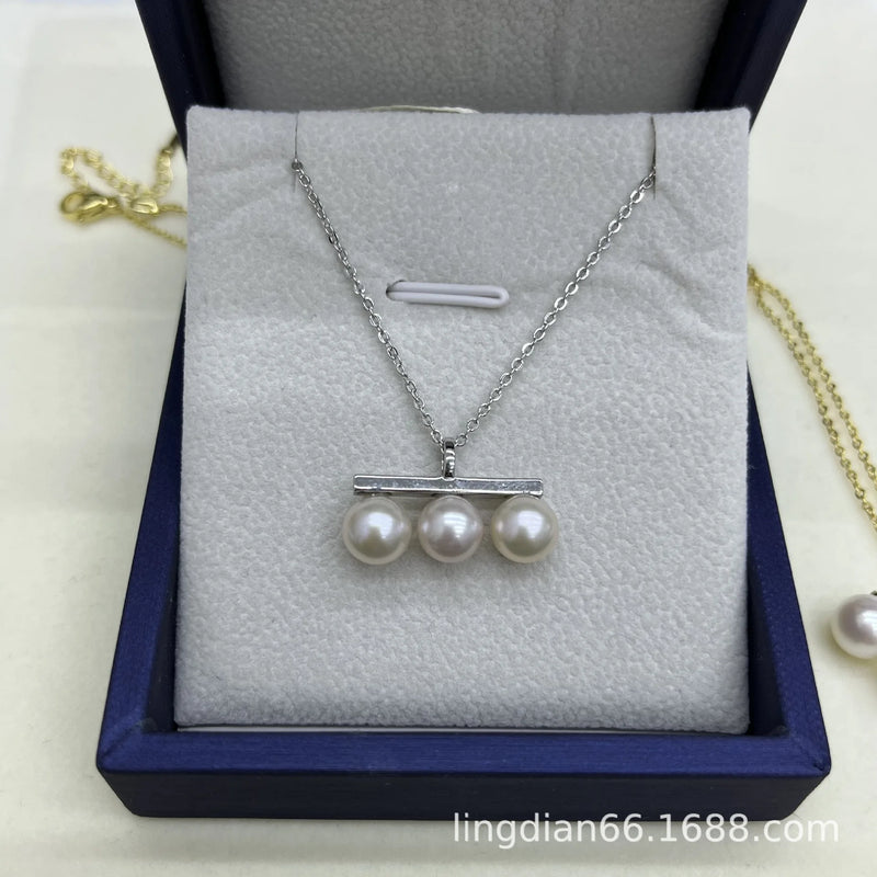 SOUTH SEA ROUND PEARL PENDANT NECKLACE
