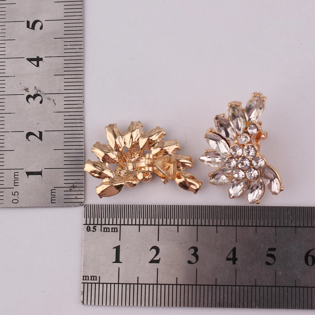 GRACE JUN Big Wing Charm Ear Clip
