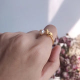 Gentle Cat Pearl Rings for Women Matte Light Party Jewelry