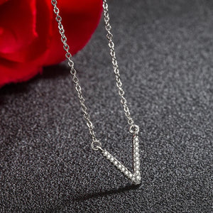 Sterling Silver Letter V Pendant Necklace Women Chokers Hot Sales Jewelry