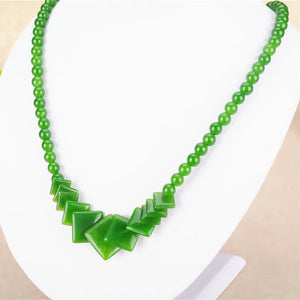 Green Beads Necklace Chinese Jadeite Jewelry Lucky Amulet
