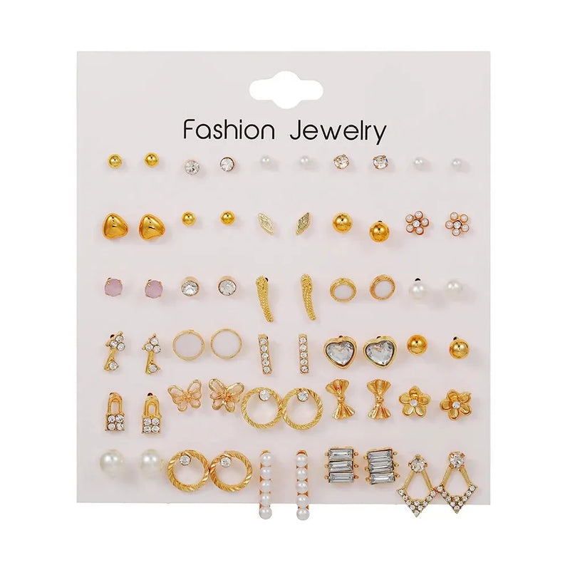 30 Pairs Sweet Heart-shaped Imitation-pearl Stud Earrings for Women