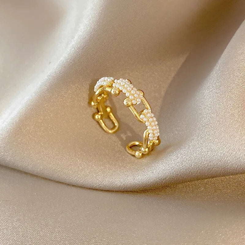 Geometric U-Shaped Chain Pearl Ring Femininity Hand Jewelry