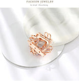 Crystal Flower Brooch Scarf Clip Banquet Brooch Pin AH165