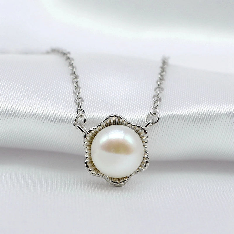 Freshwater Pearl Starfish Pendant Silver Necklace