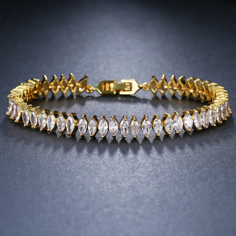 Gold-Plated Leaf Zircon Bracelet, Adjustable & Elegant Design
