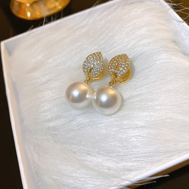 Leaf Pearl Pendant Clip Earrings Classic CZ Plated Ear Buckle for Wedding