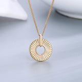 925 Sterling Silver Geometric Round Necklace for Women
