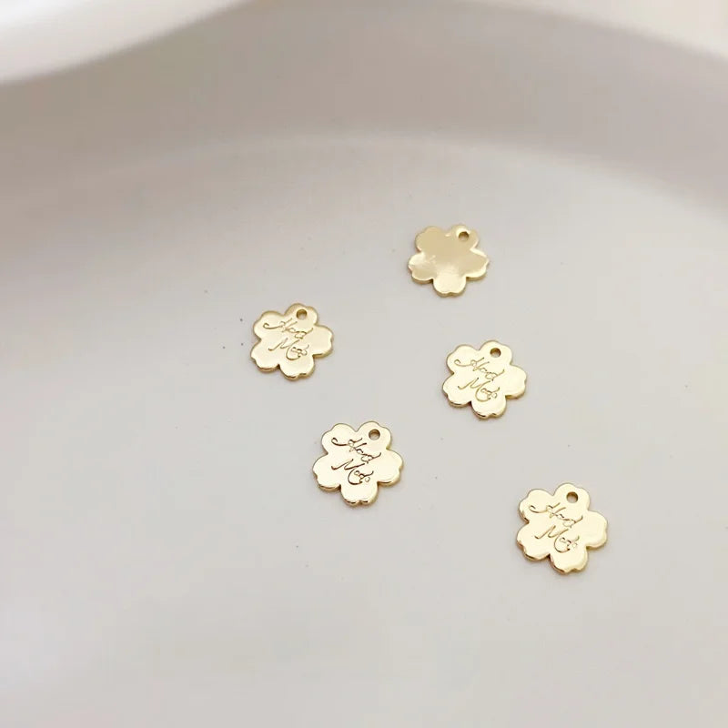 Gold Engraving Letter Round Flower Tag Pendant DIY Jewelry