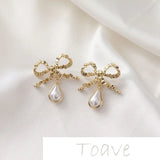 Gold-Coated Bow Tie with Silver Needle Earrings