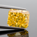 Golden Yellow High Carbon Diamond Radiant Crushed Ice CZ 4K Cutting 5A+