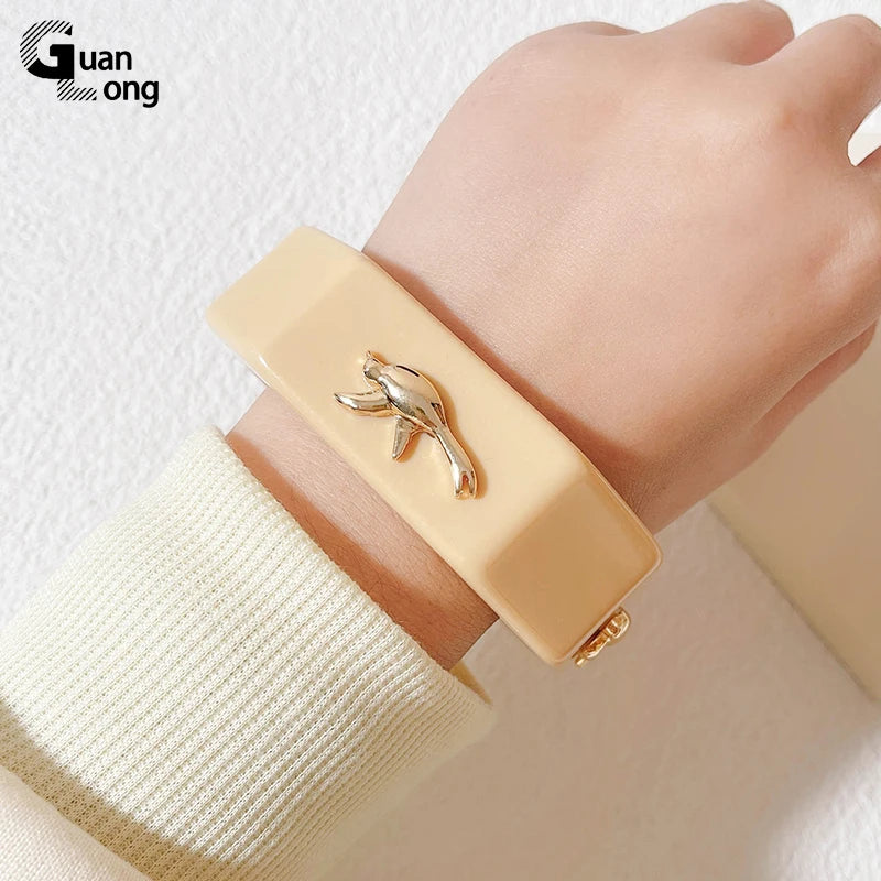 GongLong Multicolor Bee Acrylic Bangles with Charm
