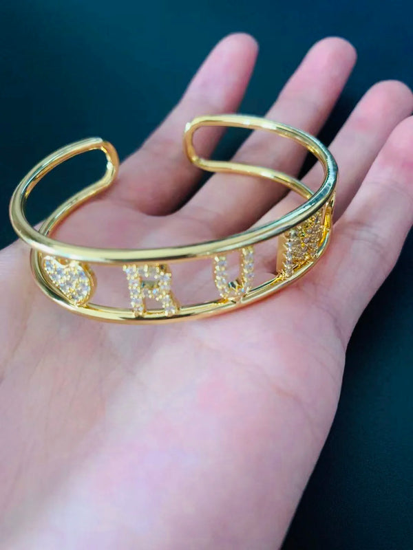 Personalized Name Bracelet with Zircon Stone Bar