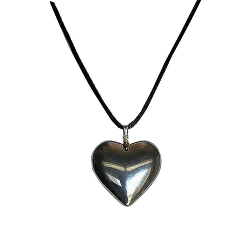 Goth Chains Necklace with Big Heart Pendant Hip-hop Choker