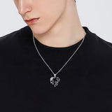 Gothic Vintage Skull Bat Pendant Love Halloween Glamour Jewelry