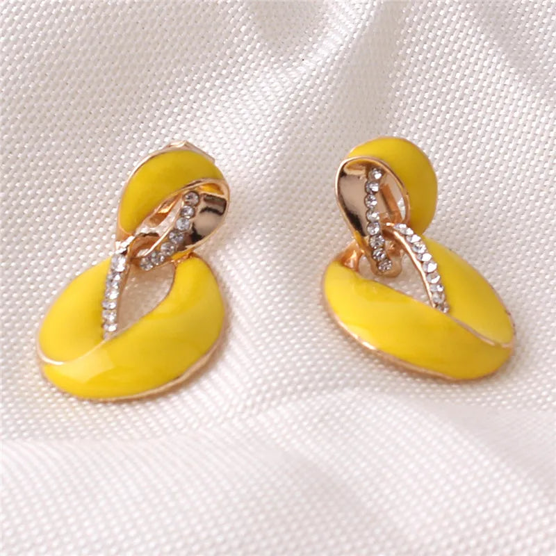 Grace Jun Rhinestone Geometric Clip Earrings