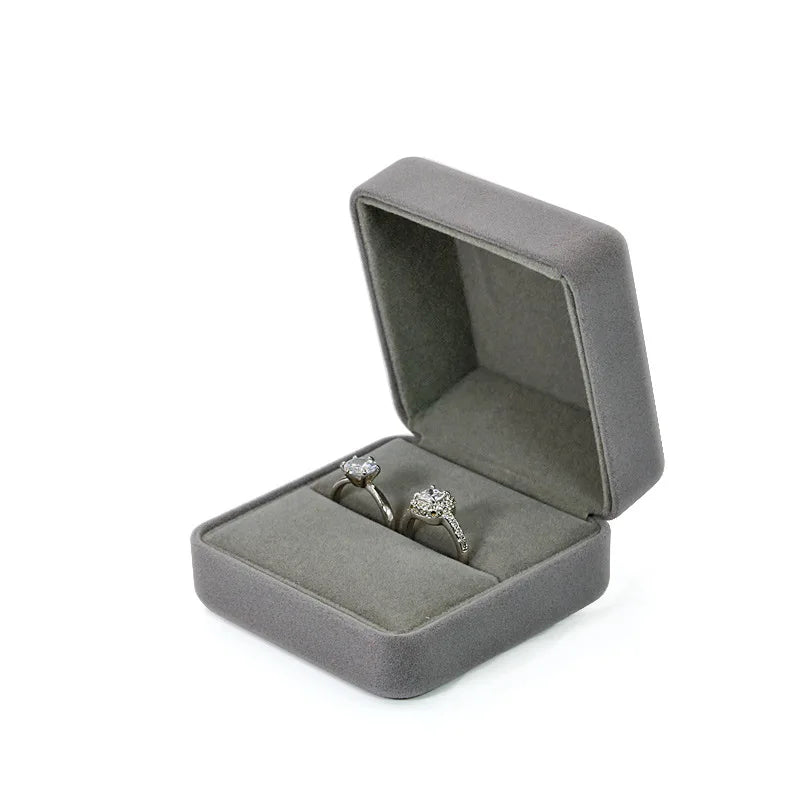 Gray Velvet Double Ring and Large Pendant Box Gift