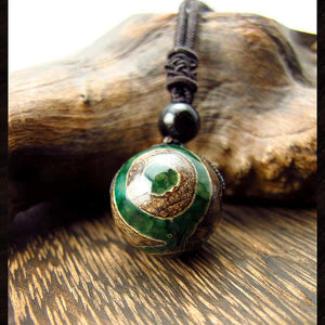 Green 3 Eyes DZI Bead Pendant Necklace Tibetan Buddhist Amulet Women's Necklace
