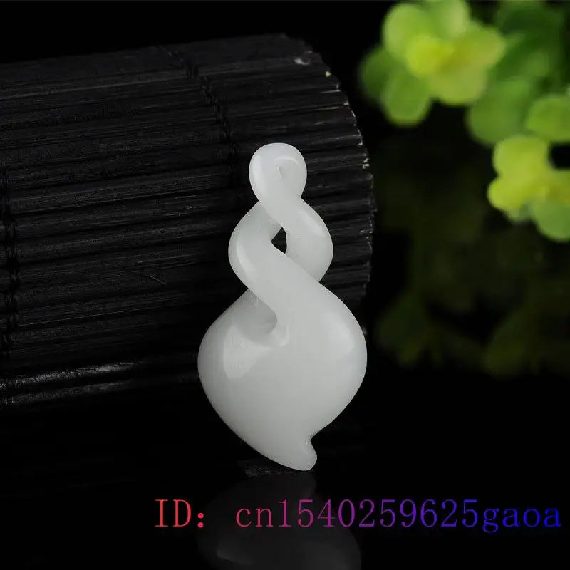 Green Jade Heart Necklace Pendant Gift Gemstones Necklaces Amulets Jewelry