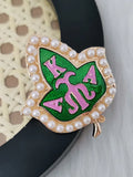 Assorted Green Maple Leaf & Pearl Lapel Pins - Women/Men