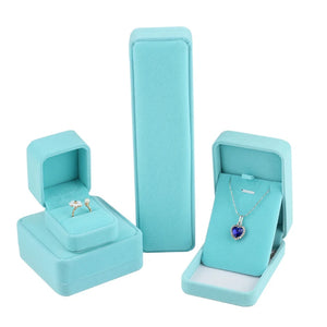 Green Velvet Pendant Necklace Jewelry Box Earring Bracelet Storage