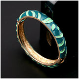 Double Colors Enamel Round Statement Bracelet for Women Girls Bangle