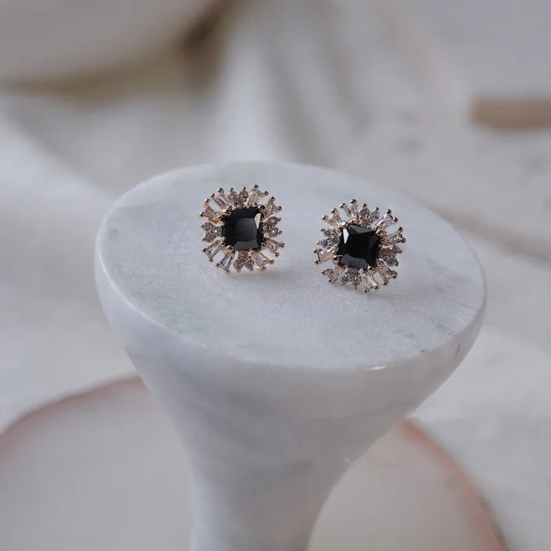 925 Silver Heart Zircon Stud Earrings Elegant Jewelry