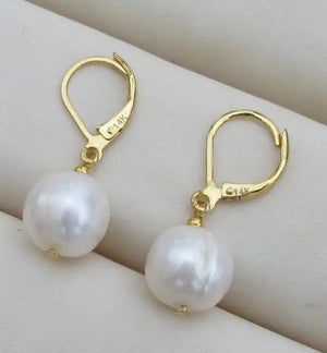 Natural 8.5-9mm South Sea Pearl Earrings
