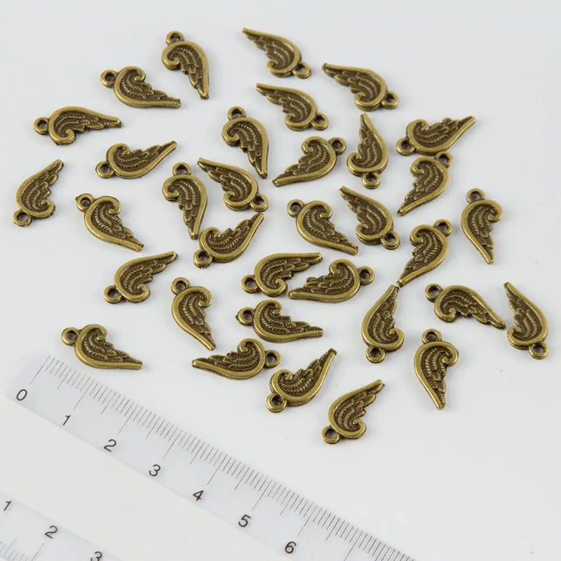 Antique Apparatus Half Heart Figured Set of 10 Pieces