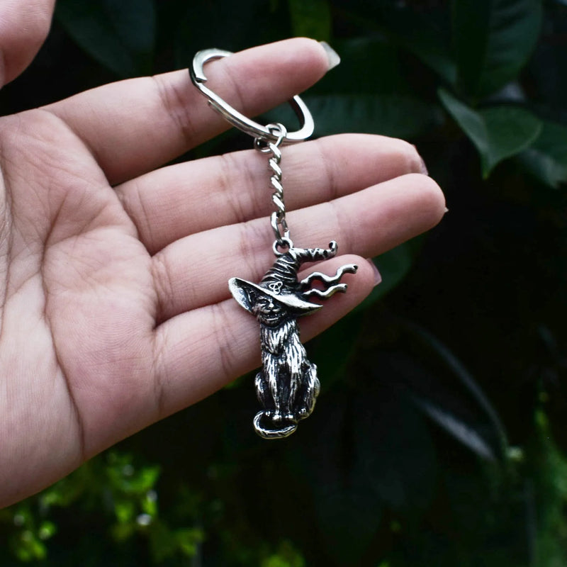 Halloween Gothic Witch Cat Pendant Keychain for Men and Women Friendship Gift