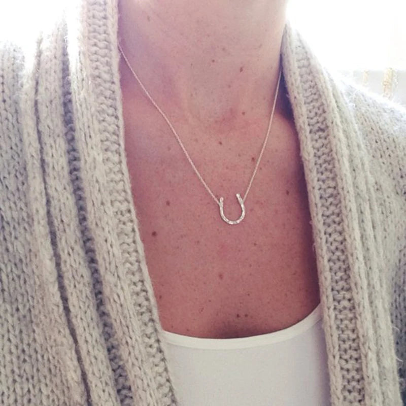 Hammered Letter U Pendant Horseshoe Necklace Vintage Jewelry Boho Women