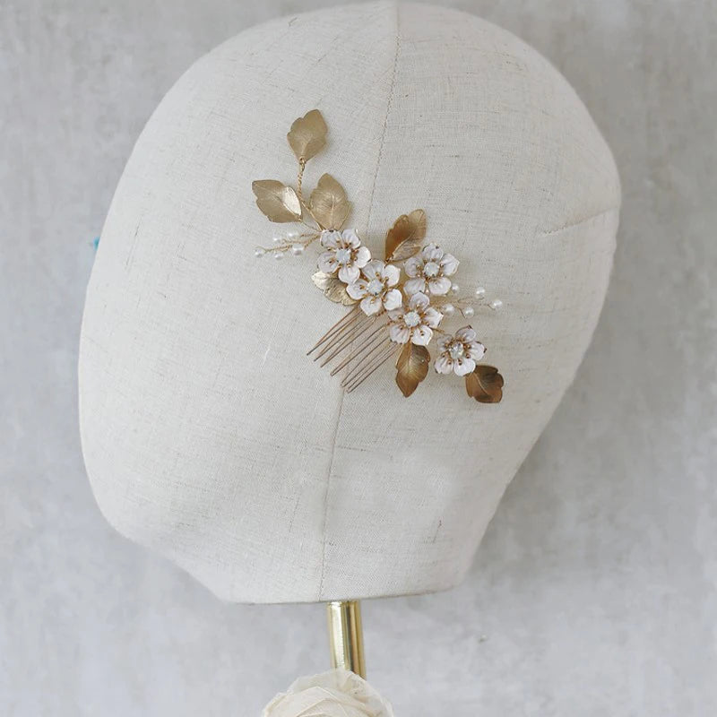 Floral Hair Pins Bridal Combs Vintage Wedding Headpiece Pearls