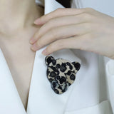 Leopard Acrylic Brooch Safety Pin Female Accessory