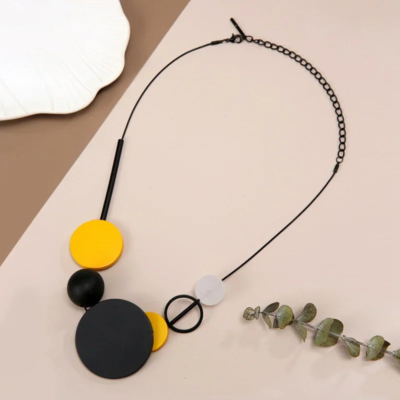 Wooden Round Slice Pendant Necklace for Women Vintage Jewelry